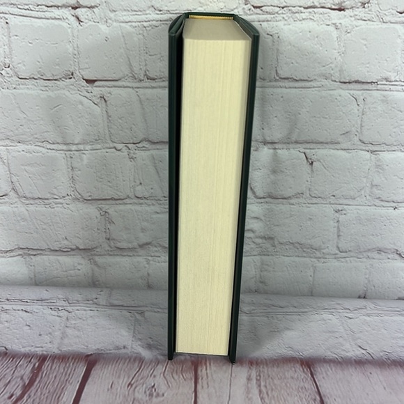 Suzanne Collins The Ballard of Songbirds and Snakes Hardcover - Picture 4 of 7